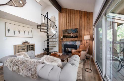 Warrior's Mark Apartment | Inner Circle Serenity Condo: Great Breck Location