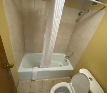 Hamel Hotel | Innkeeper Motel Hamel
