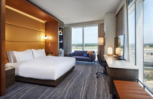 Minneapolis Hotel | InterContinental Minneapolis - St. Paul Airport by IHG