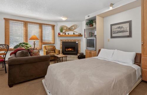 Winter Park Apartment | Iron Horse Building D Unit 4104