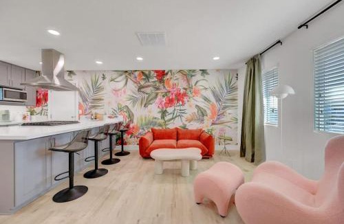 North Las Vegas House | Iroquois