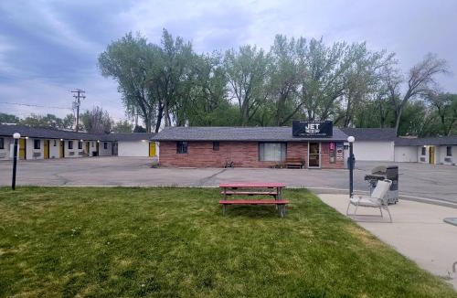 Buffalo Hotel | JET Motor Inn - Buffalo