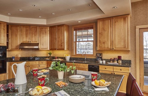 Teton Village Condo | JHRL - Cody House 1A - Incredible Base Location