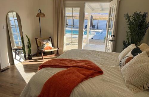 Twentynine Palms House | Joshua Tree Poolside Escape!