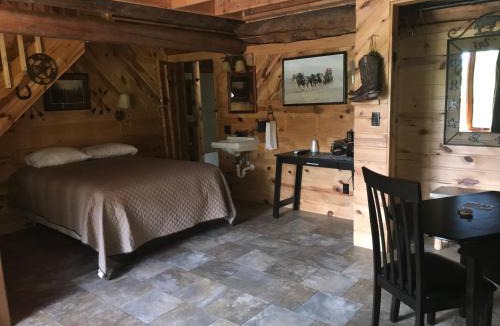 Lewistown Cabin | Judith Mountain Lodge