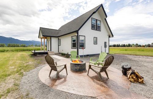 Creston House | Kalispell Mountain Getaway w/Hot Tub & Fire Pit!