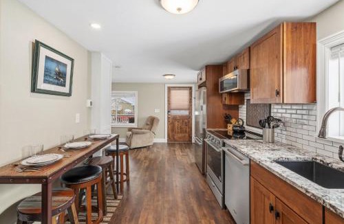 Loveland House | Kanons Kottage Downtown Retreat Near RMNP