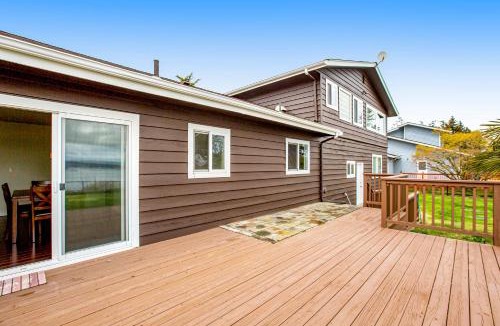 Poulsbo House | Keyport Abode