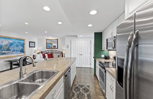 Keystone Condo | Keystone Condo in Quiet Location w/Private Balcony for Great Mountain Views