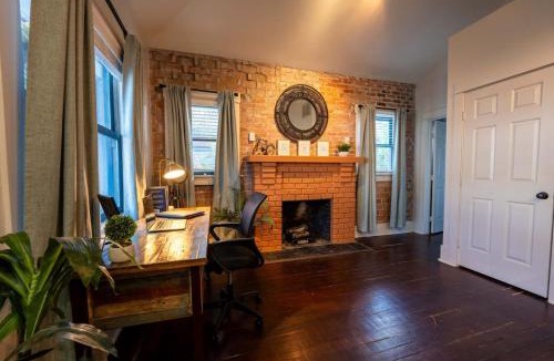 West University House | Kindroot 4 New