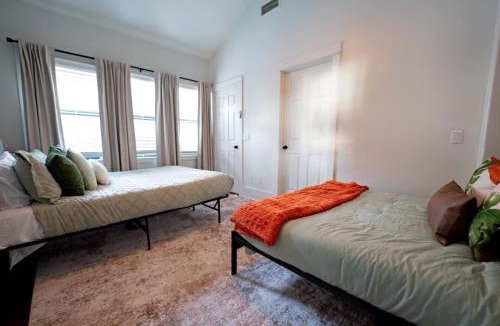 West University House | Kindroot 4 New