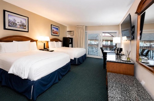 Solvang Hotel | King Frederik Inn
