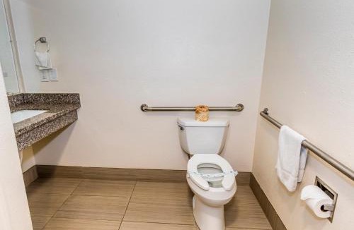 Gilroy Hotel | King's Rest Motel