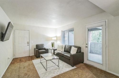 Harlow Apartment | Kinsrow Spacious Apartment in Prime Location