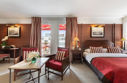 Paquis-Temple Hotel | Kipling Manotel