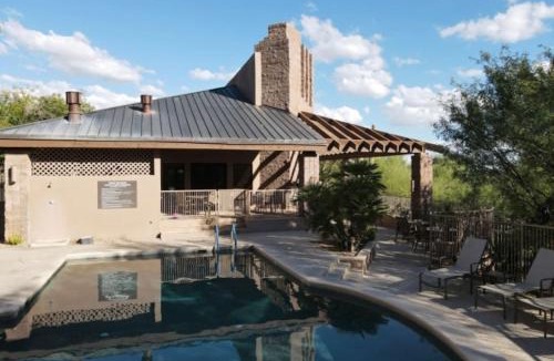 Tucson House | La Casa at Canyon View -Ventana