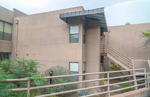 Tucson House | La Casa at Canyon View -Ventana