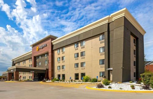 Clive Hotel | La Quinta by Wyndham Des Moines West Clive