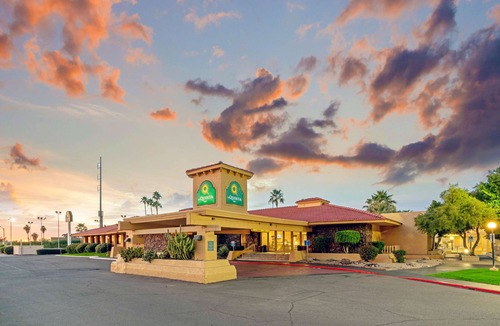 North Mountain Hotel | La Quinta Inn by Wyndham Phoenix North