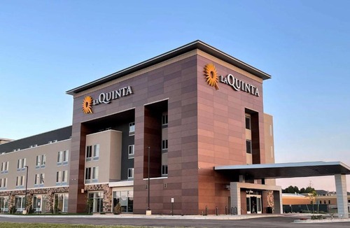 Parker Hotel | La Quinta Inn & Suites by Wyndham Denver Parker