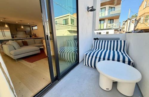 The Strand House | LA STR MB 13th Place