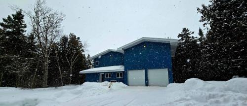 St Ignace House | LaBarbe Bleu