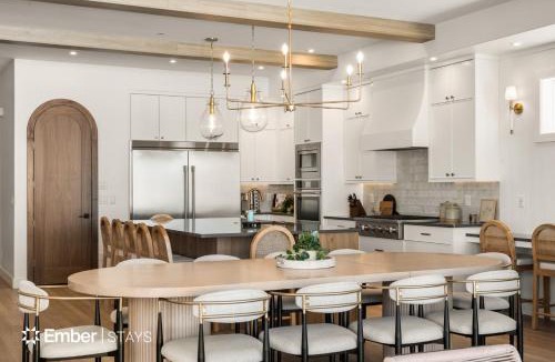 St. George House | Laguna Matata at Desert Color (by Ember Stays)