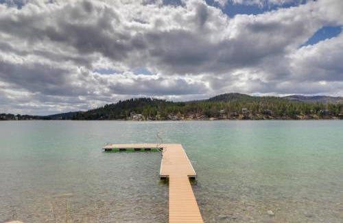 Kalispell Apartment | Lake Access, Deck: Rustic Retreat in Kalispell!