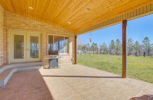 Holbrook House | Lake Access & Yard! Mtn-View Malad City Getaway