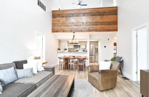 Frisco Apartment | Lake Forest Alpine View: Lake Mountain Views