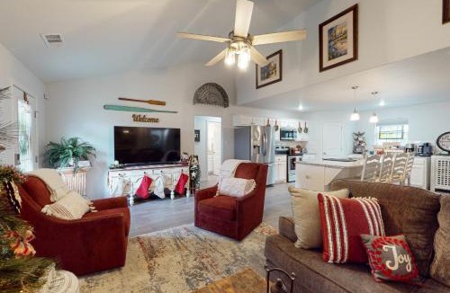 Emory House | Lake Fork Angler’s Basecamp, Steps to Bass Fishing