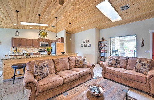 Lake Havasu City House | Lake Havasu Home: Heated Pool & Golf Course Views