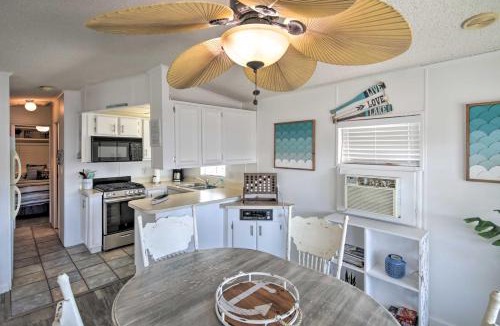Lake Havasu City House | Lake Havasu Home w/Resort Perks, Walk to Lake