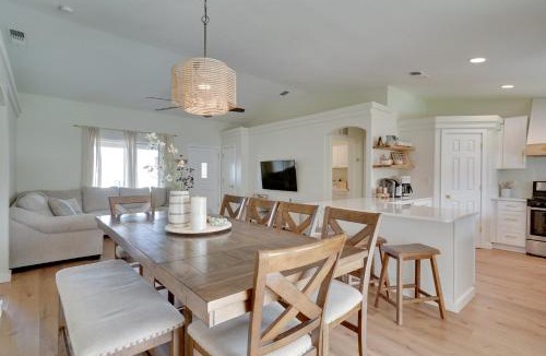 Lake Havasu City House | Lake Havasu Home w/Fire Pit & Grill, 3 Mi to Lake
