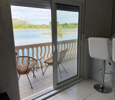 Dodosi House | Lake Skadar Paradise