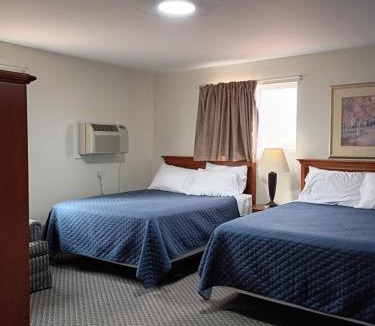 Saddlestring Hotel | Lake Stop Resort