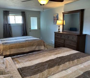 Poynette Apartment | Lake Wisconsin Resort