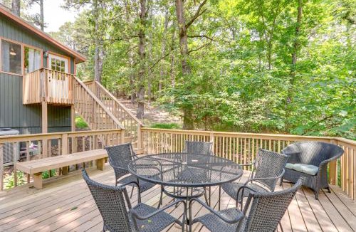 Eureka Springs House | Lakefront Cabin < 3 Mi to Dtwn Eureka Springs!