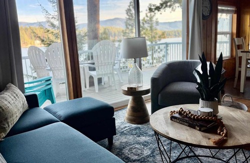 Hayden Lake House | Lakefront Cabin Dock Kayaks & Fire Pit
