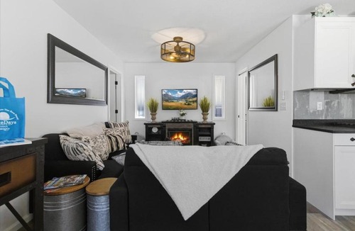 Roach House | Lakefront w/Private Dock, 2 Slips, Swim Mat, Firepit, & Covered Patio 44mm