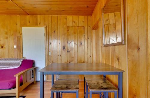 Lakeside House | Lakeside Cabin w/Beach ~ 14 Mi to Ski Area!