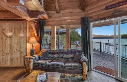 Coeur d'Alene House | Lakeside Loft