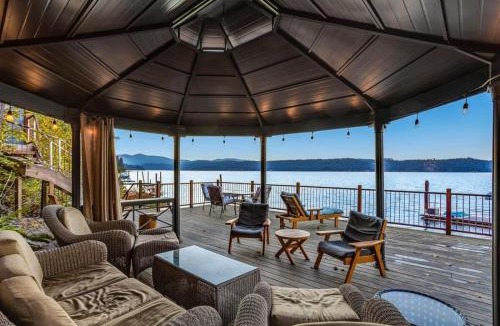 Coeur d'Alene House | Lakeside Loft