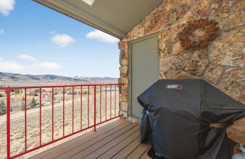 Silvercreek Apartment | Lakeview #B5