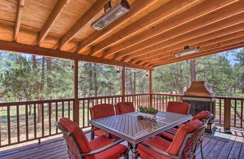Show Low House | Large Deck, Grill: Pet-Friendly Show Low Retreat!