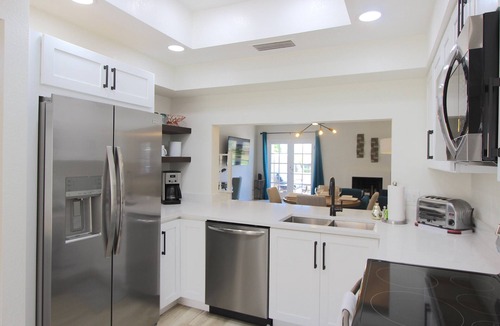 Biltmore Courts Condo | Large Dog Friendly- All New-Golf Course View