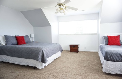 Scera Park South House | Large Room near UVU & BYU
