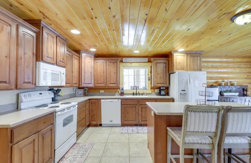 Sterling Cabin | Large Sterling Cabin < 1 Mi to Palisade State Park