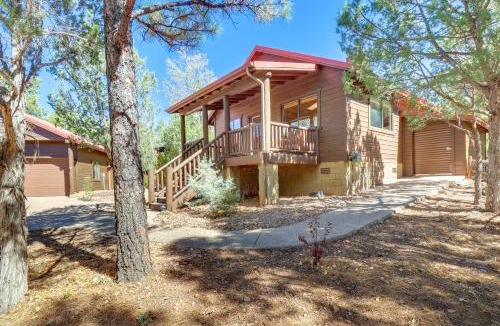 Show Low House | Large Yard, Patio + Gas Grill: Show Low Cabin