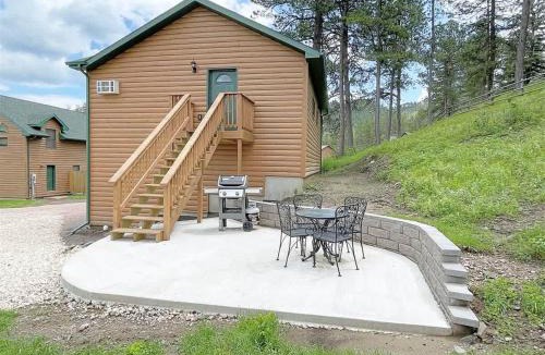 Rapid City House | Lariat Bunkhouse